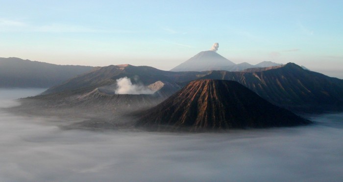 Mont Krakatoa, Java Ouest Mont Krakatoa, Java Ouest