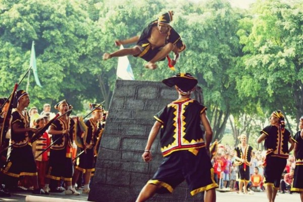 Le Nat Festival au Myanmar (Birmanie)