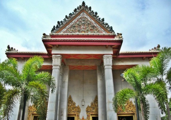 13 - Wat Bowonniwet Vihara