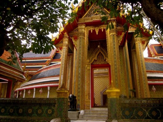 19 - Wat Raatchabophit