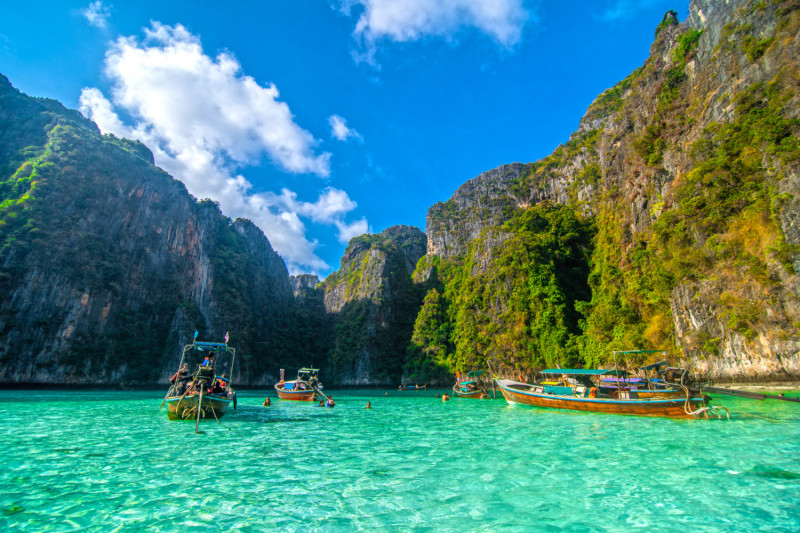 Les Îles Phi Phi : Paradis Tropical