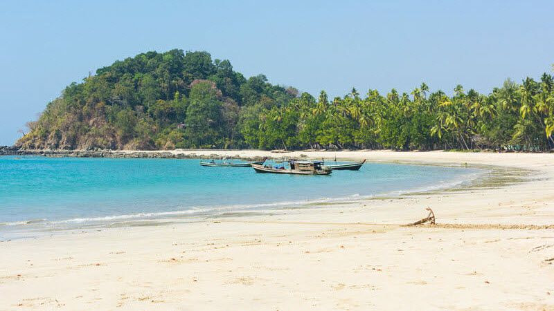 La plage de Ngapali