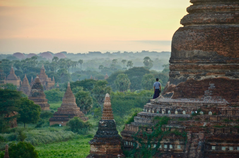 En Birmanie, Bagan