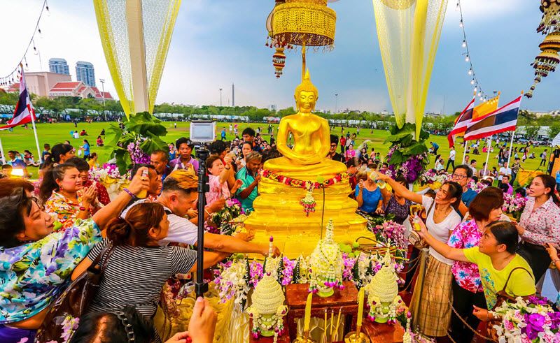 Qu’est-ce que Songkran ? L’origine de la fête de l’eau en Thaïlande