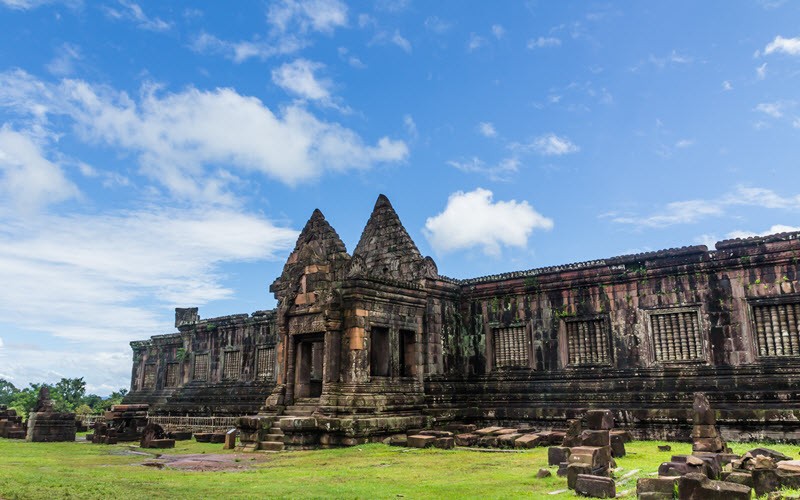 8. Partir en excursion au Vat Phou