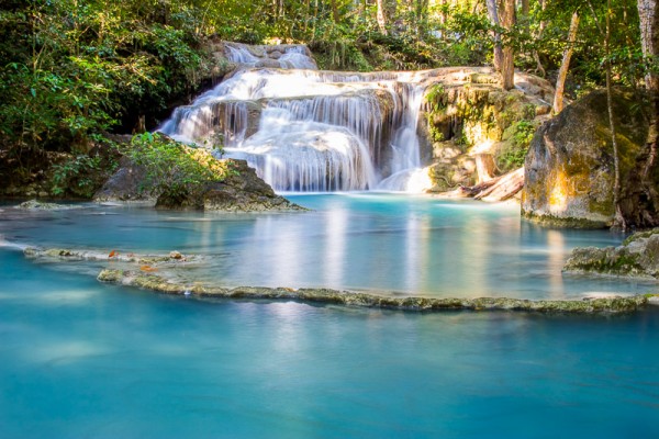 Les chutes d'eau et cascades d’Erawan en Thaïlande 