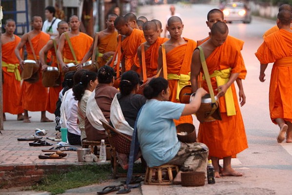 Jour 4 - Luang Prabang : Les grottes de Pak Ou