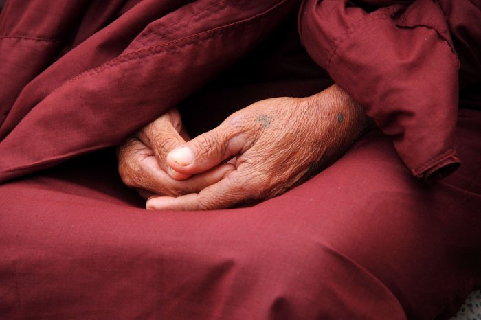 Jour 7 : MARDI – Initiation à la méditation et visite du Doï Suthep dominant Chiang Mai