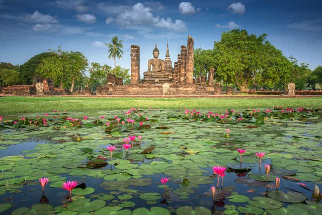 Jour 6 : AYUTTHAYA – SUPHAN BURI – UTHAI THANI – SUKHOTHAI (P.déj/Dej/-)