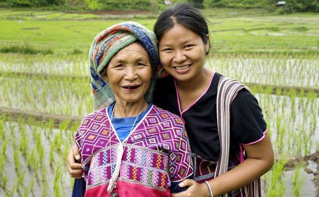 Jour 10 : CHIANG MAI - VOL (P.déj/-/-)