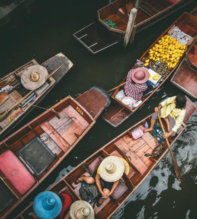 Jour 4 : BANGKOK – AMPHAWA (P.dej/-/-)