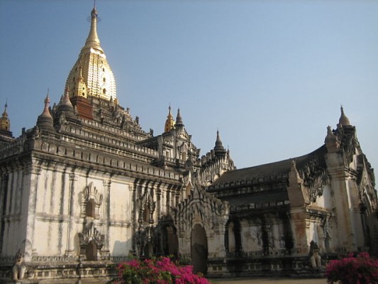 Jour 6 - Bagan : Le stupa doré  