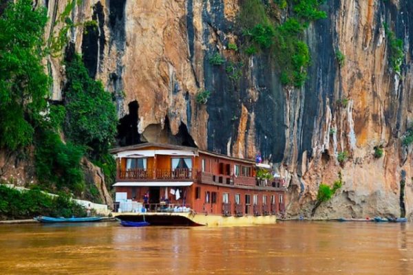 922-23-luangprabang-laos