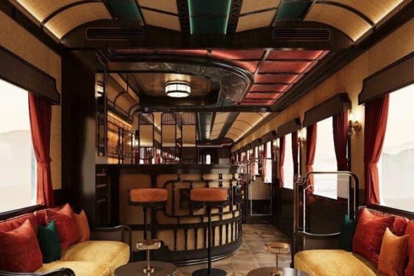 SJourney-Vietnam-Luxury-Express-Bistro-Luxury-Train-Club