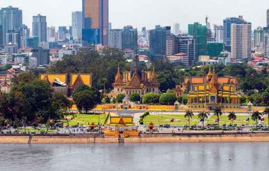 phnom-penh-traditionelle-moderne